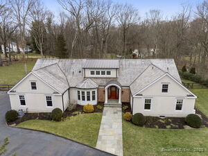 33 Stonehenge Drive