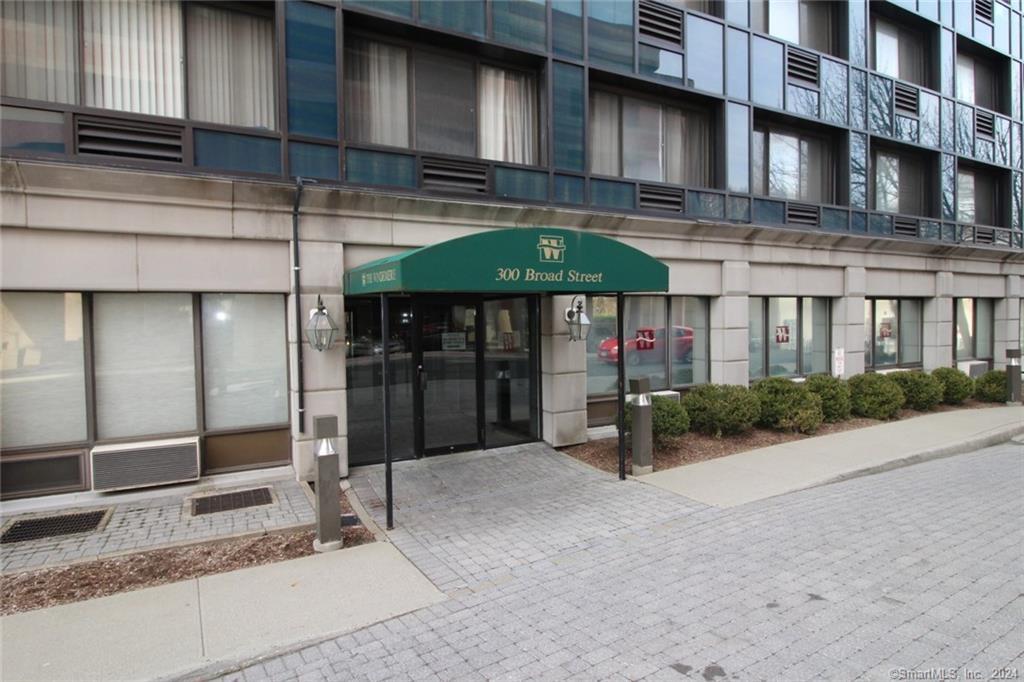 300 Broad Street, Stamford, Connecticut photo 1