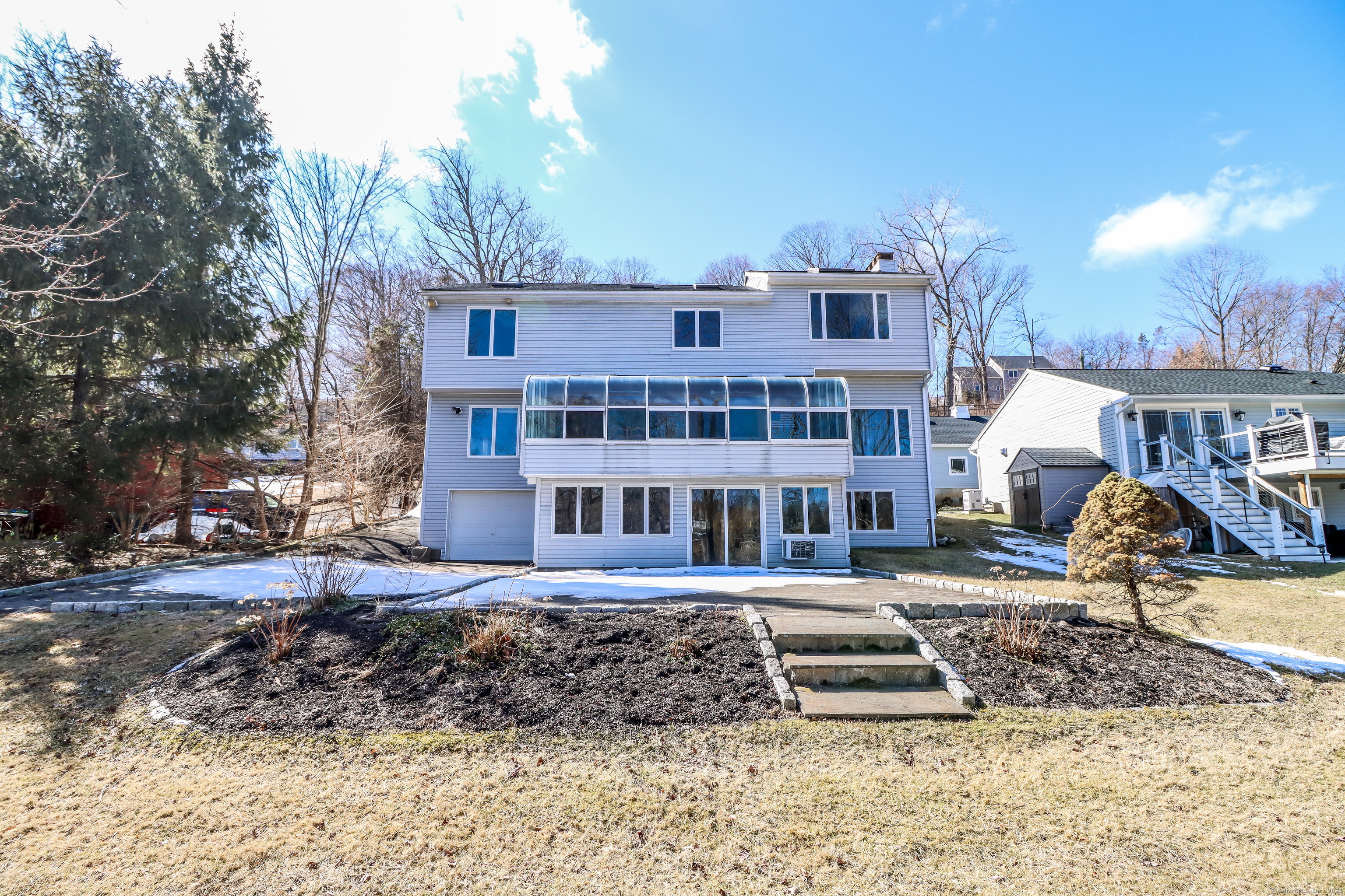 38 Lake Shore, Brookfield, Connecticut 06804