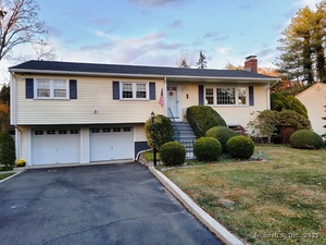16 Perna Lane