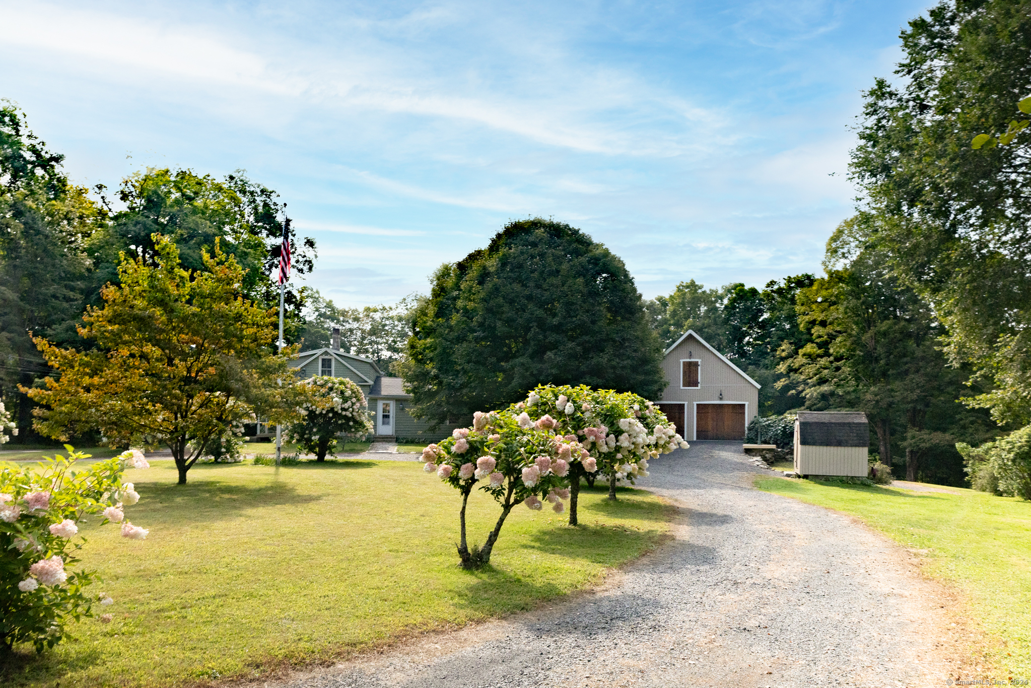 301 Transylvania Road, Woodbury, CT 06798