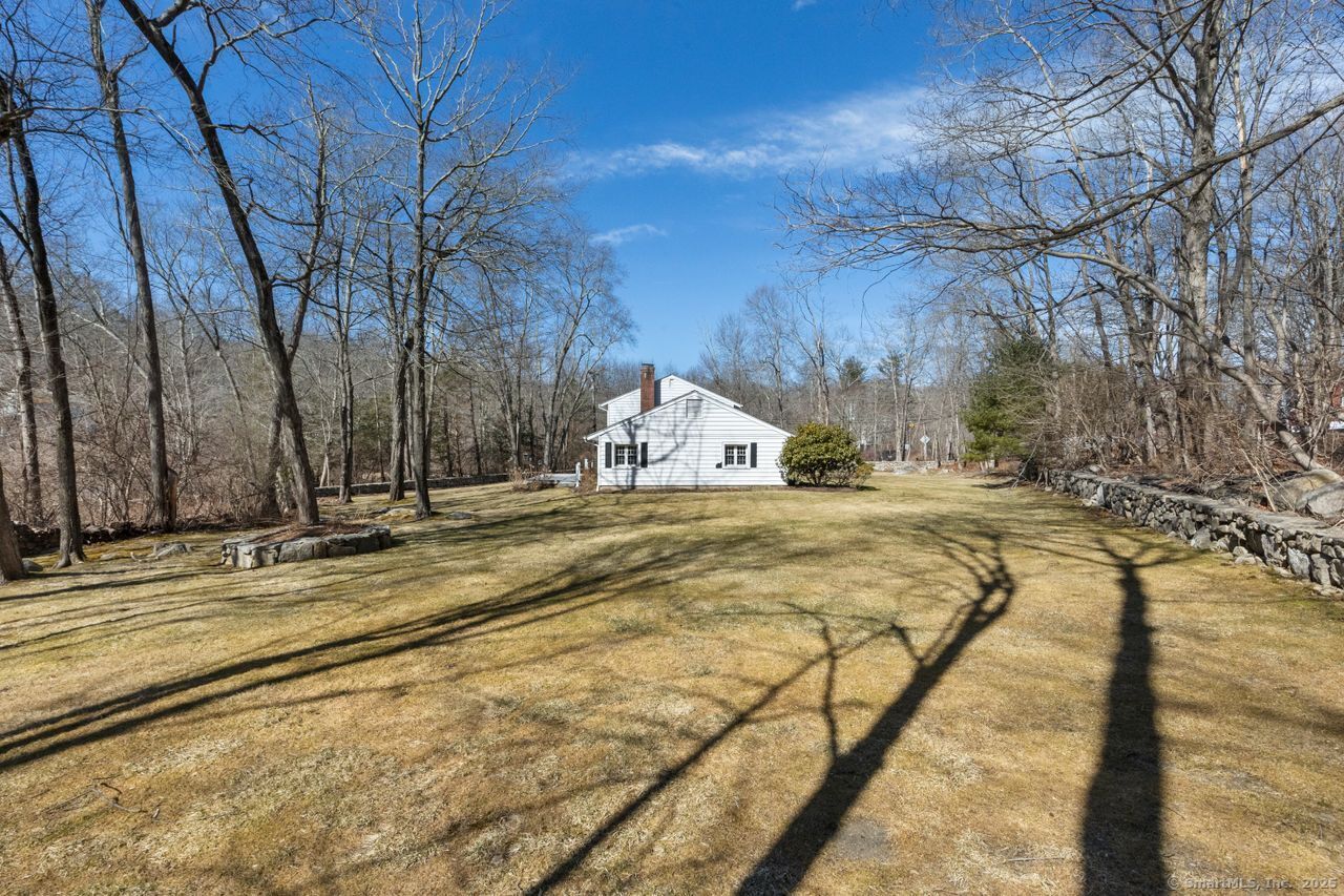 23 Silver Hill, Ridgefield, Connecticut 06877