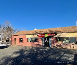 Homes for sale in Simsbury, CT | 2 Center St, Simsbury, CT 06081 | MLS# 24079836