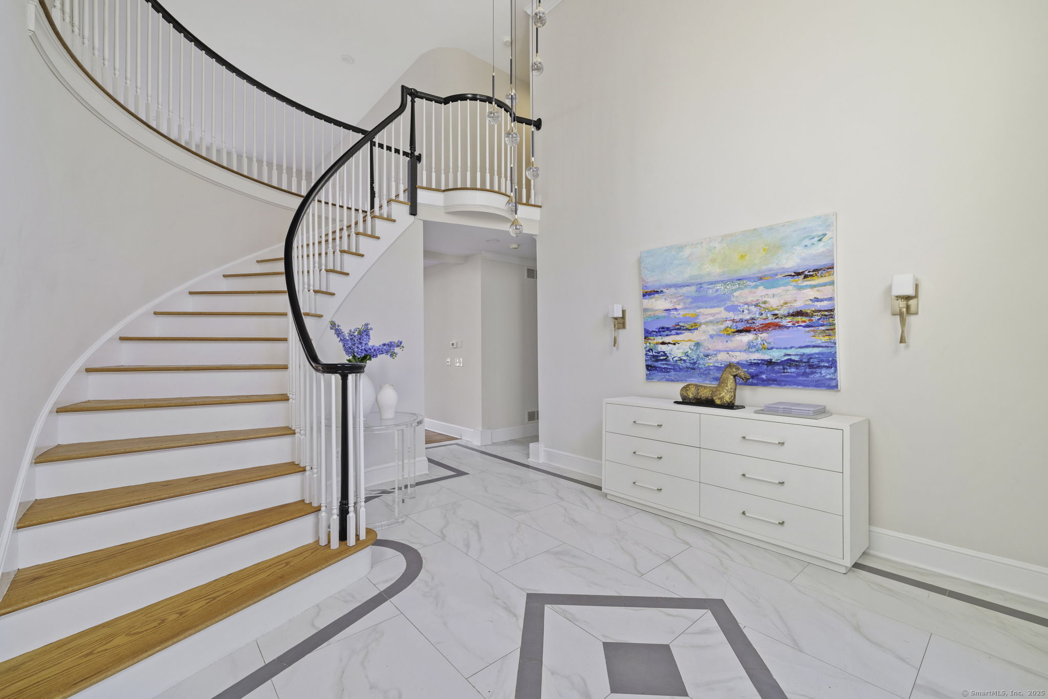 215 Paddock Hill, Fairfield, Connecticut 06824