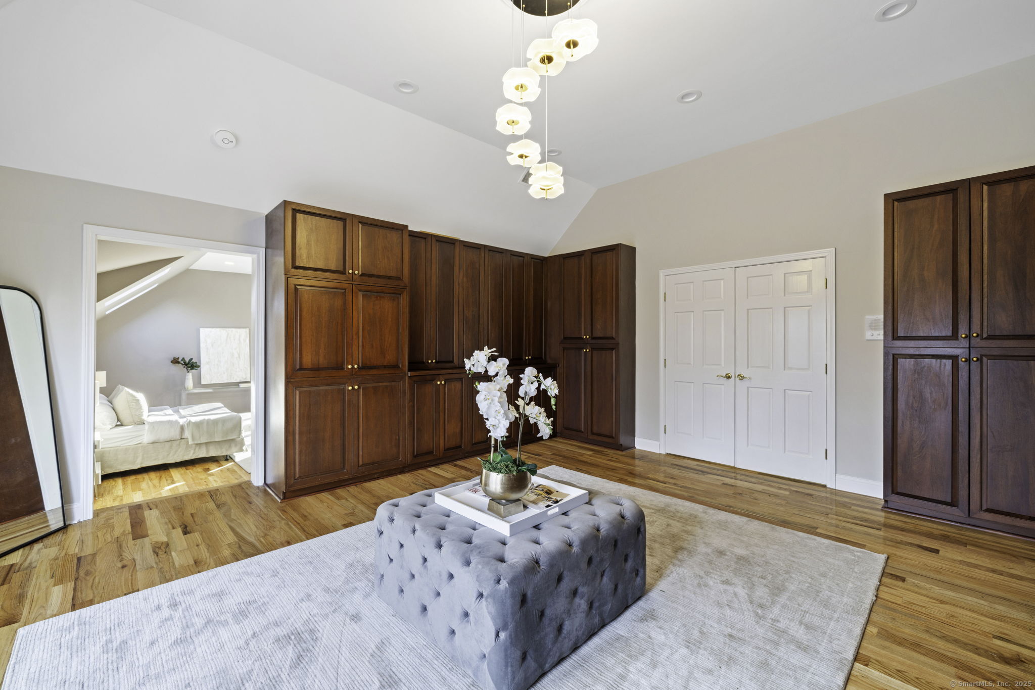 215 Paddock Hill, Fairfield, Connecticut 06824