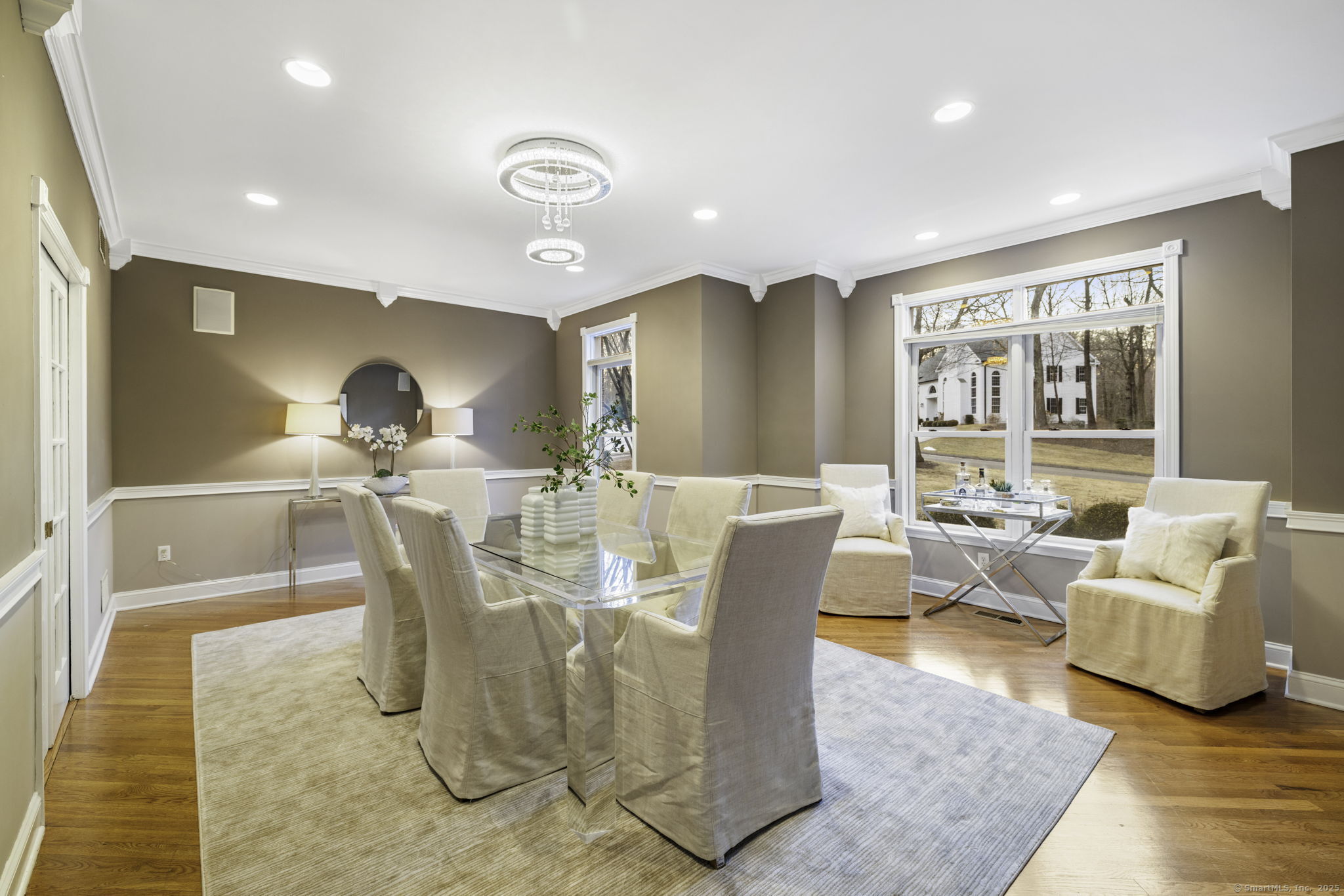 215 Paddock Hill, Fairfield, Connecticut 06824