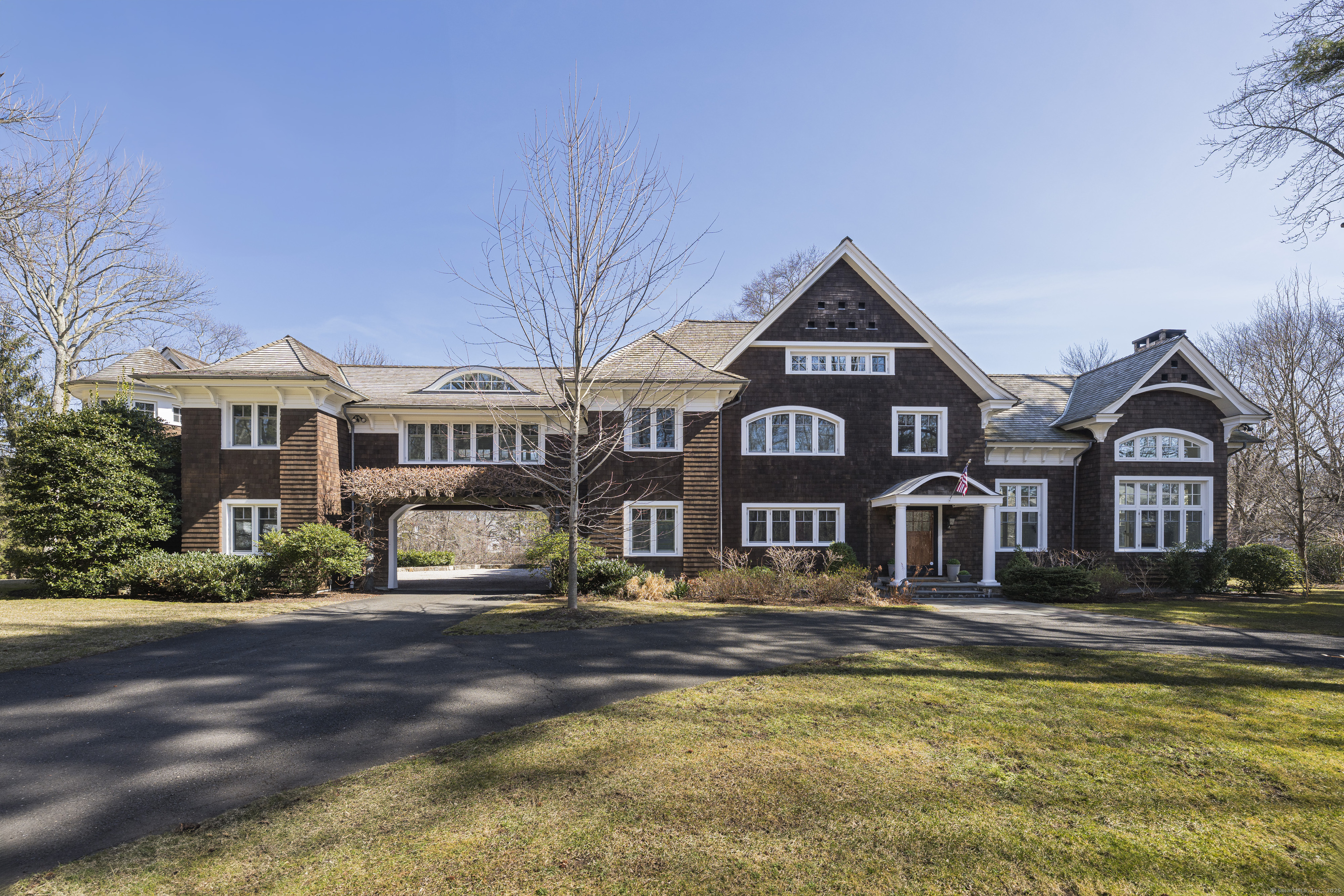 2 Driftway, Darien, Connecticut 06820