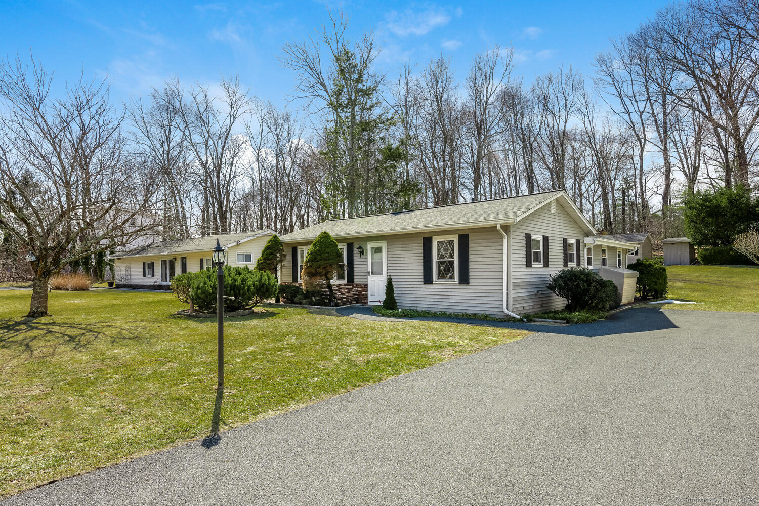 60 Sherry Lane New Milford CT