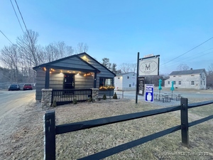 Homes for sale in New Hartford, CT | 1120 Litchfield Turnpike, New Hartford, CT 06057 | MLS# 24080102