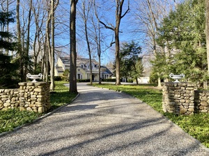 12 Father Peters Lane