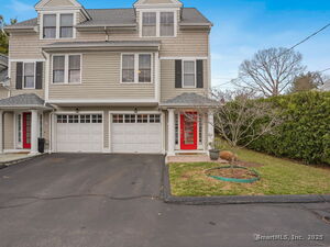 6 Robertson Lane, Unit 7