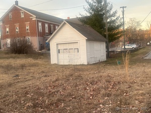 Homes for sale in Sprague, CT | 12 W Main St, Sprague, CT 06330 | MLS# 24081751