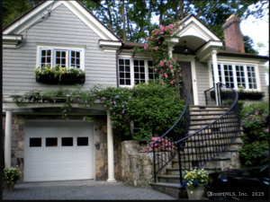 53 Valleywood Road