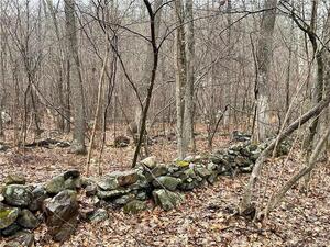 Homes for sale in Sharon, CT | 4 Westwoods Road 2, Sharon, CT 06069 | MLS# 24081776