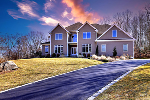 51 Tudor Lane