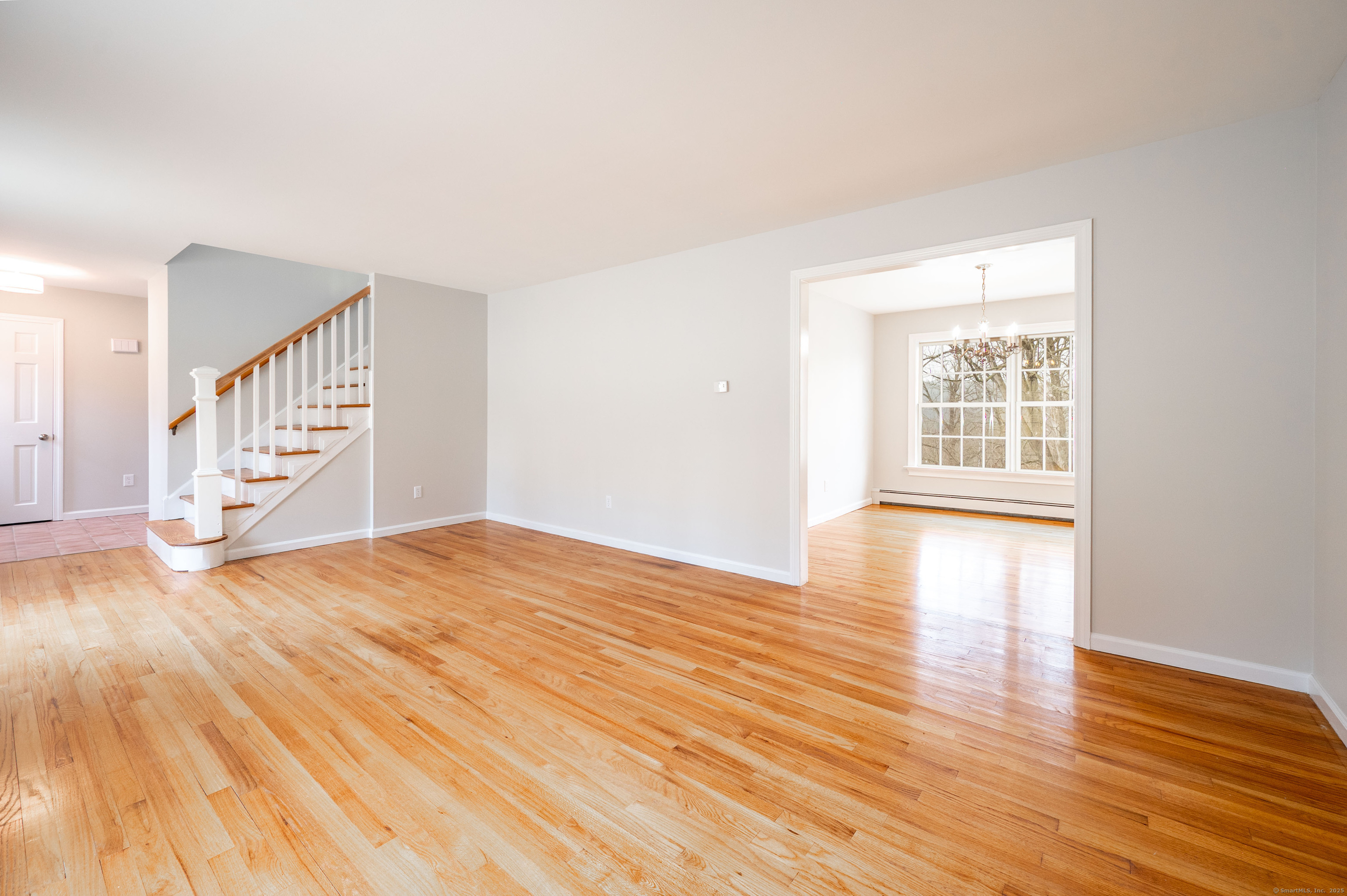 2 Old Middle, Brookfield, Connecticut 06804