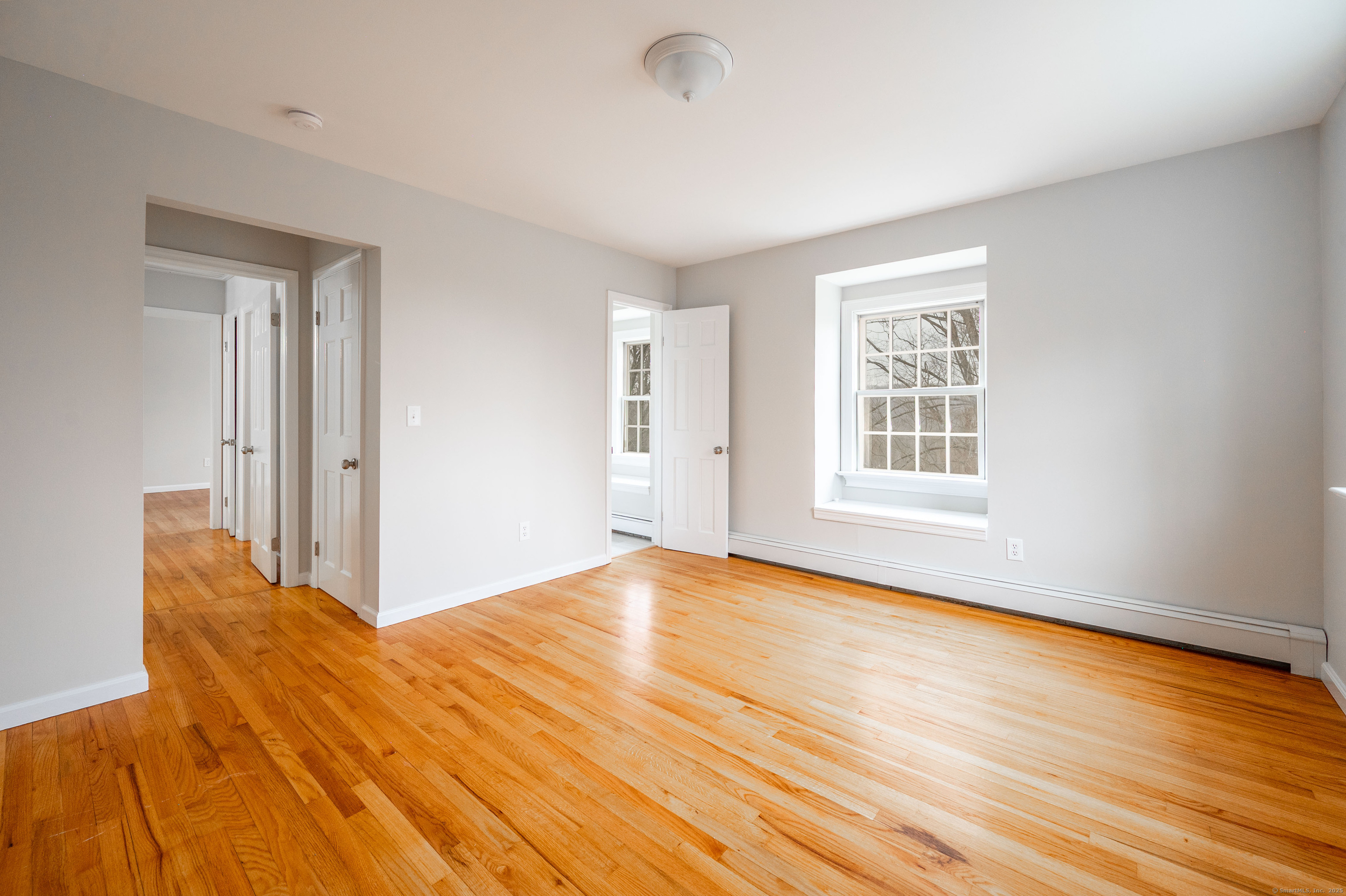 2 Old Middle, Brookfield, Connecticut 06804