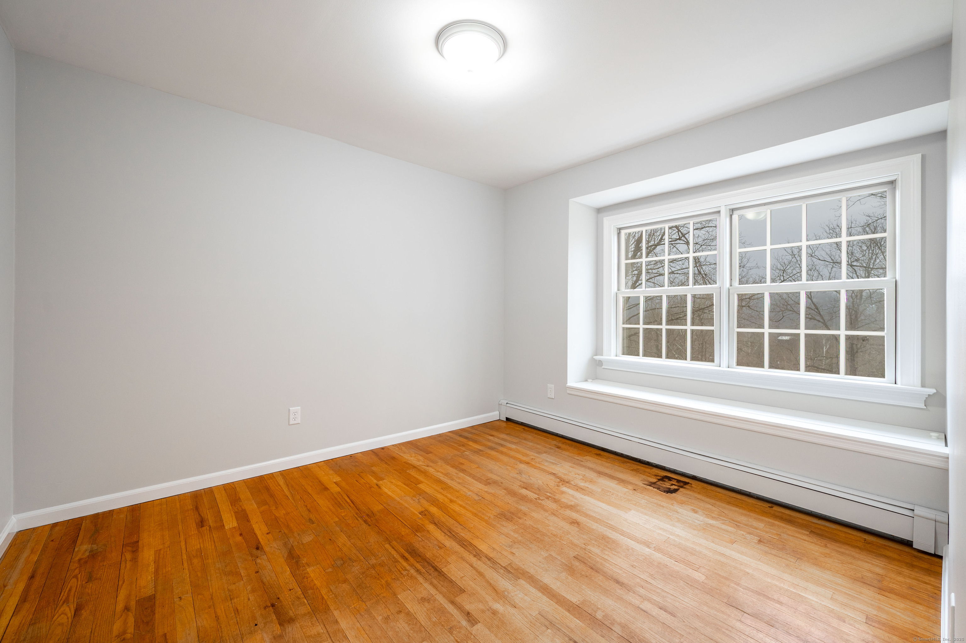 2 Old Middle, Brookfield, Connecticut 06804