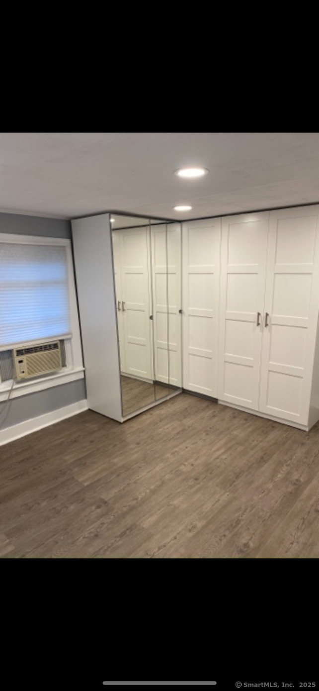 8 Violet Hill, New Milford, Connecticut 06776