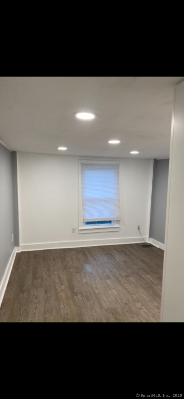 8 Violet Hill, New Milford, Connecticut 06776