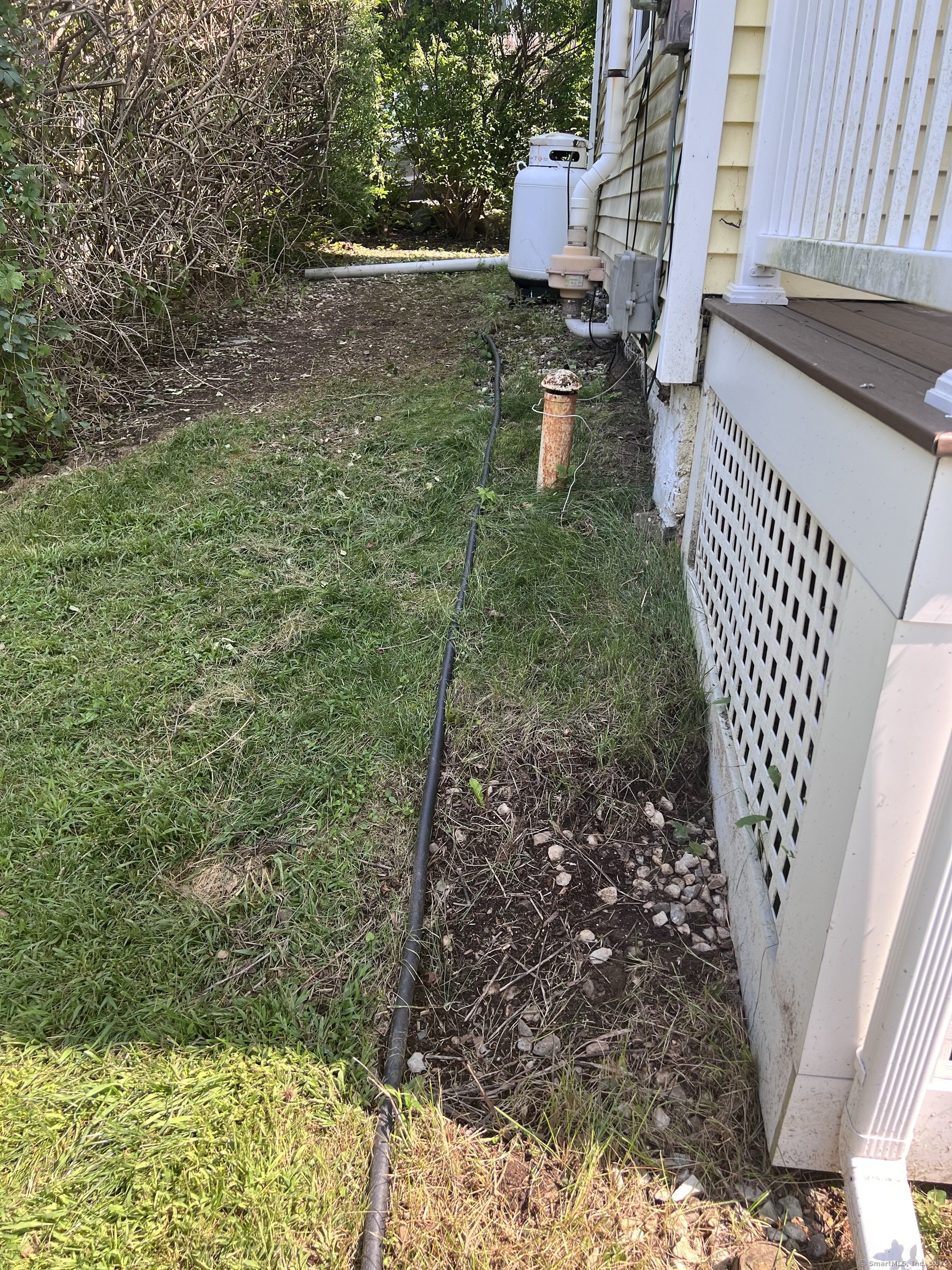 8 Violet Hill, New Milford, Connecticut 06776