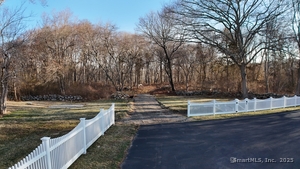 Homes for sale in Stonington, CT | 17 Old Stonington Rd, Stonington, CT 06378 | MLS# 24081735