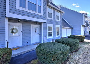 Homes for sale in Stratford, CT | 31 Hawley Gln #31, Stratford, CT 06614 | MLS# 24081535