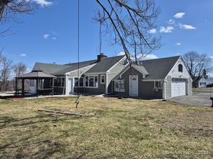 Homes for sale in Danbury, CT | 1 Dogwood Dr, Danbury, CT 06811 | MLS# 24083167