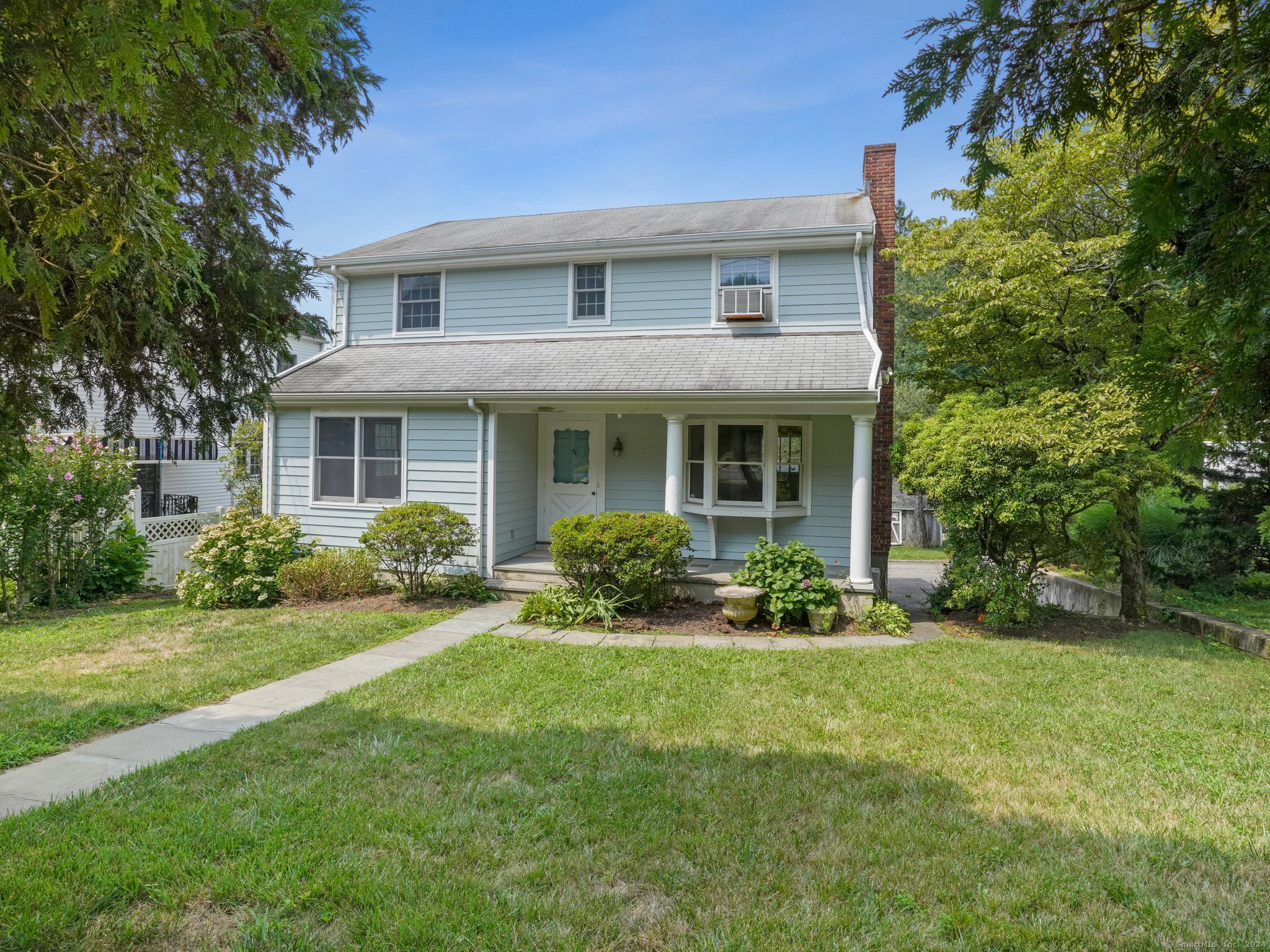 191 Hollow Tree Ridge, Darien, Connecticut 06820