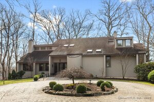 77 Ridge Road