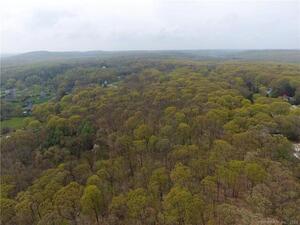 Homes for sale in Prospect, CT | 52 Cook Rd, Prospect, CT 06712 | MLS# 24083430