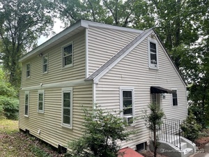 Homes for sale in Stratford, CT | 7579 Main St, Stratford, CT 06614 | MLS# 24082205