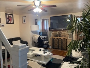 Homes for sale in Stratford, CT | 7579 Main St, Stratford, CT 06614 | MLS# 24082205