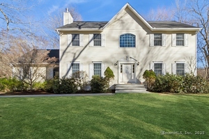 1 Meadowbrook Lane