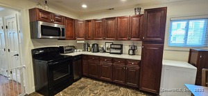 14 Ferris Avenue, Unit APT 3