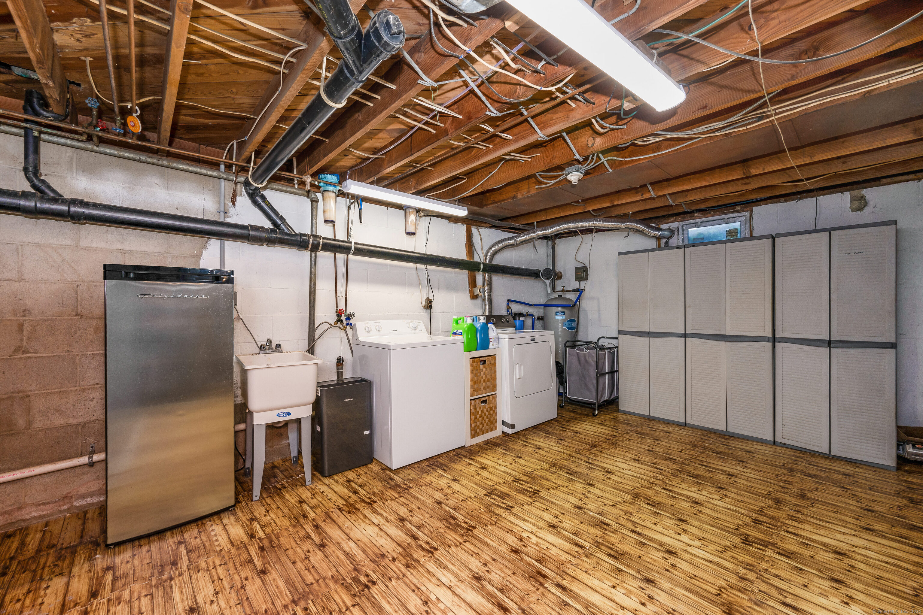 66 Waterview, Newtown, Connecticut 06482