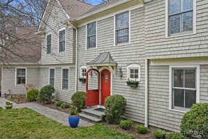 45 Brookside Road