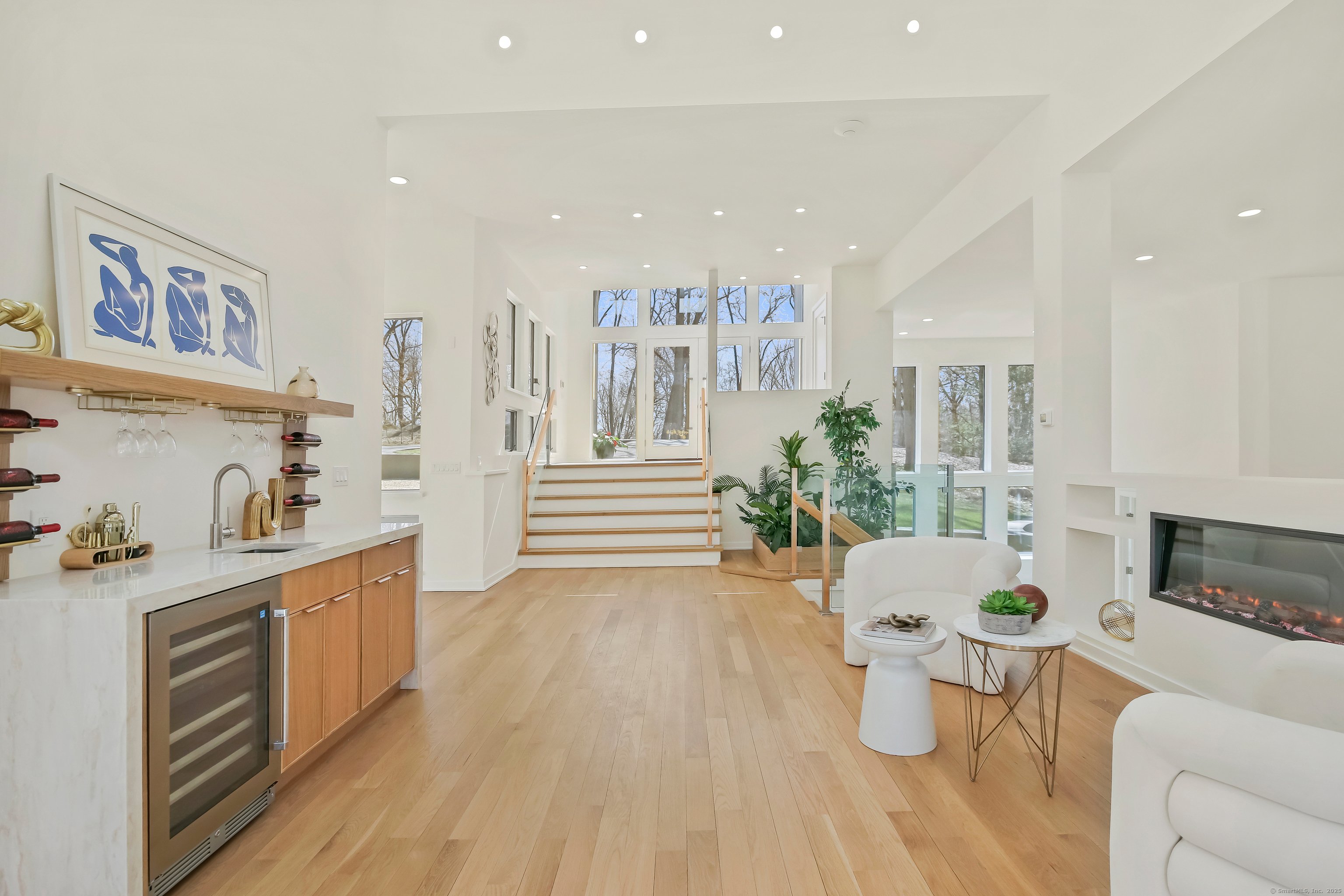 69 Taconic, Greenwich, Connecticut 06831