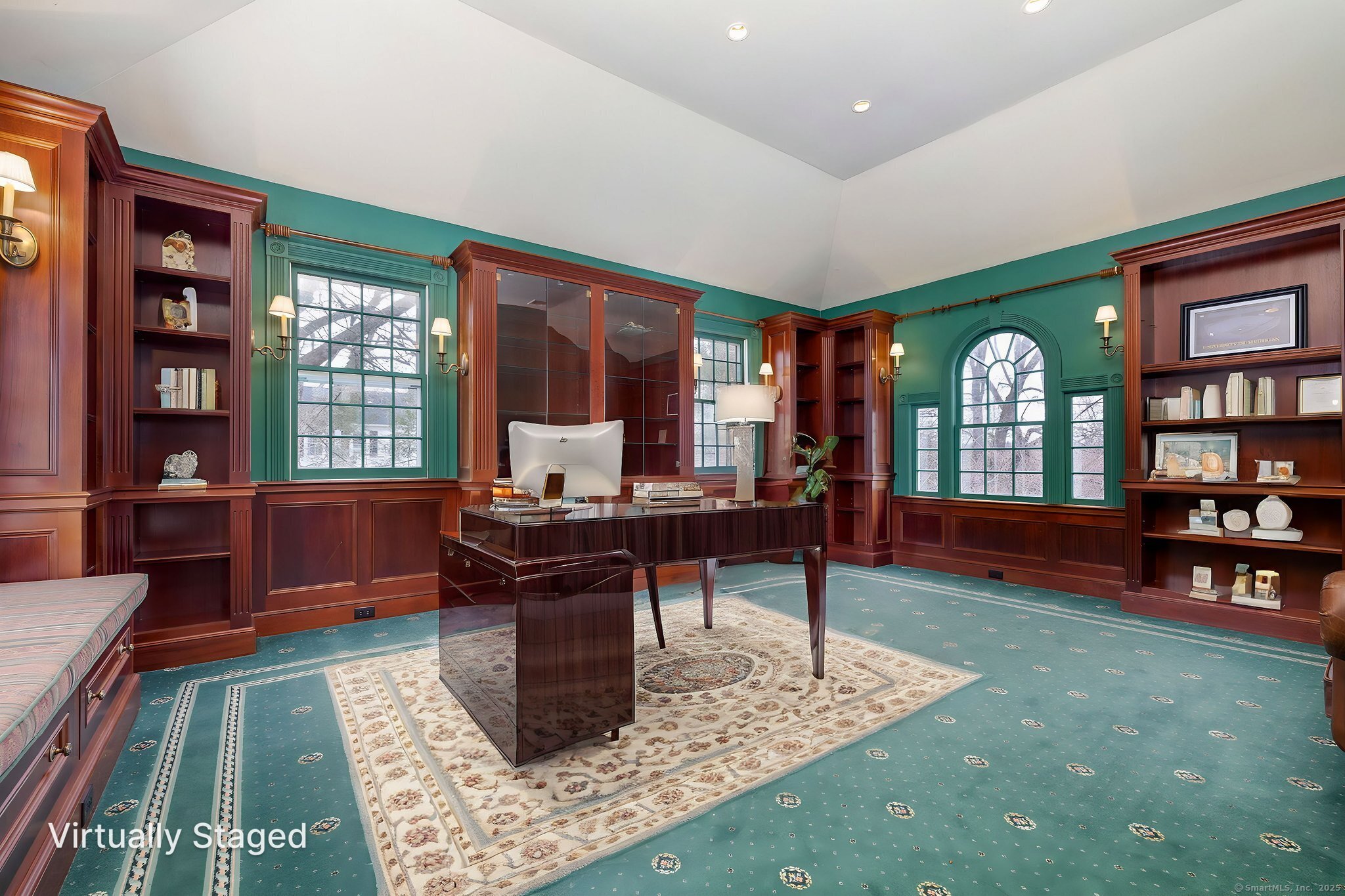 102 North, Litchfield, Connecticut 06759