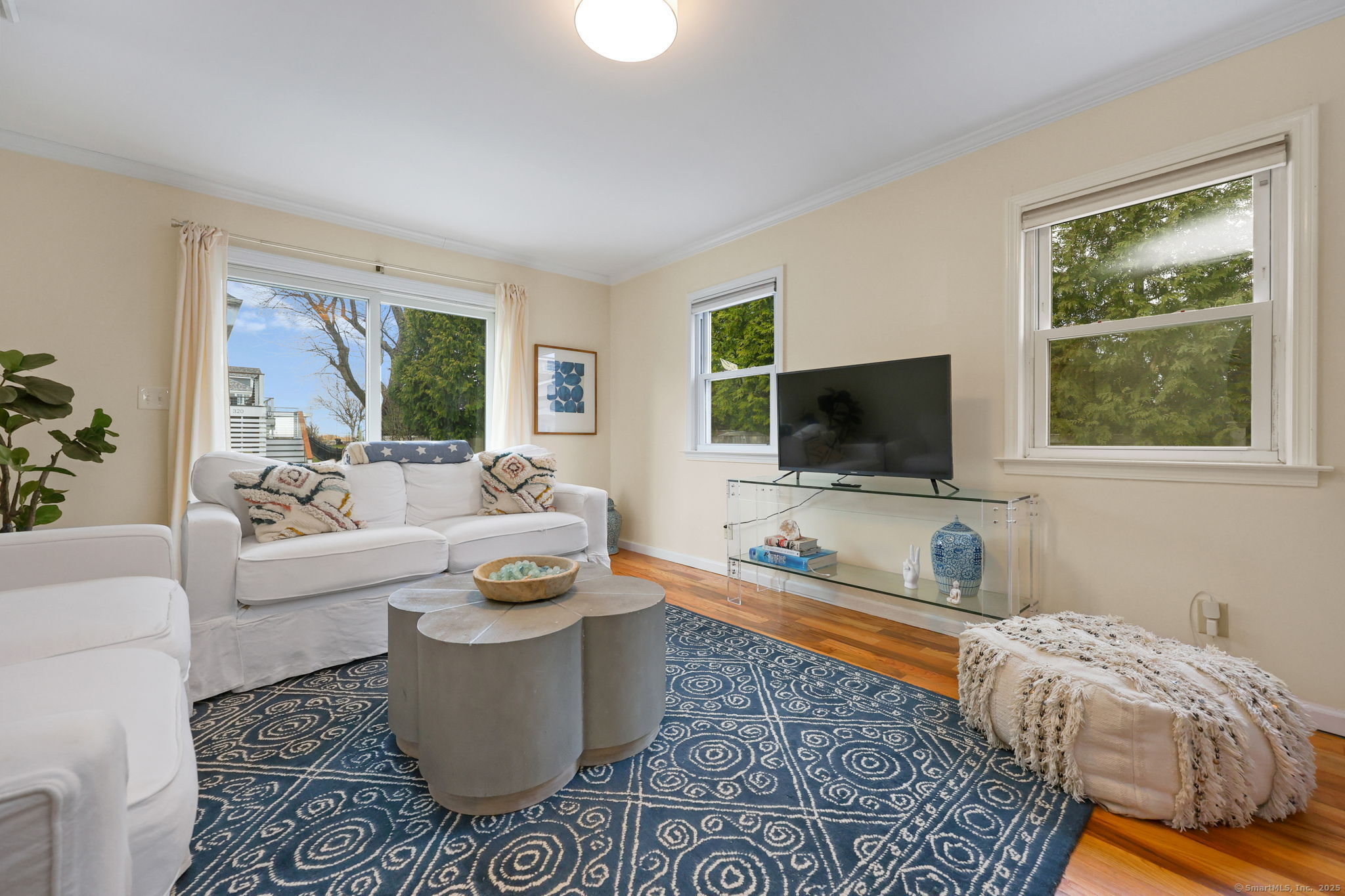 320 Pine Creek, Fairfield, Connecticut 06824