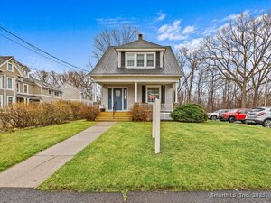 Homes for sale in Wallingford, CT | 340 Main St, Wallingford, CT 06492 | MLS# 24084953