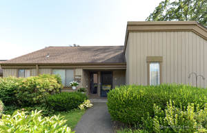 Homes for sale in Southbury, CT | 264 Heritage Vlg #B, Southbury, CT 06488 | MLS# 24084870