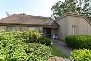 Homes for sale in Southbury, CT | 264 Heritage Vlg #B, Southbury, CT 06488 | MLS# 24084870