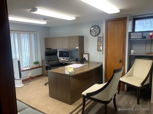 Homes for sale in Norwich, CT | 207 W Town St #A, Norwich, CT 06360 | MLS# 24085055