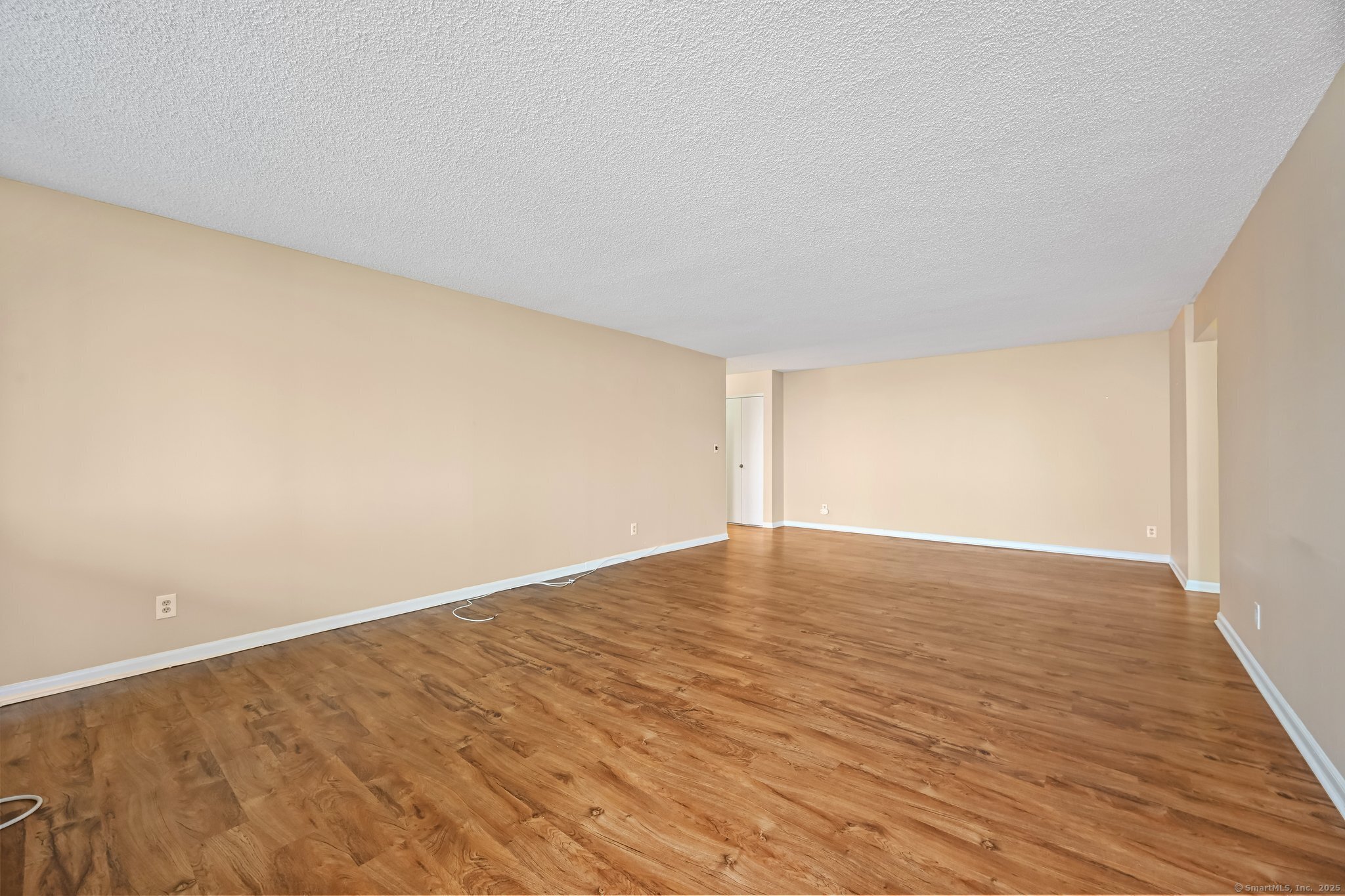 1 Strawberry Hill Avenue, APT 8B, Stamford, CT 06902 1 Strawberry Hill Avenue, APT 8B, Stamford, CT 06902