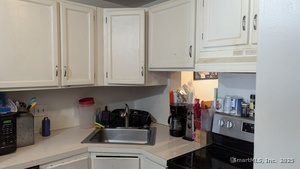 Homes for sale in Middletown, CT | 52 Rising Trail Dr #52, Middletown, CT 06457 | MLS# 24085204