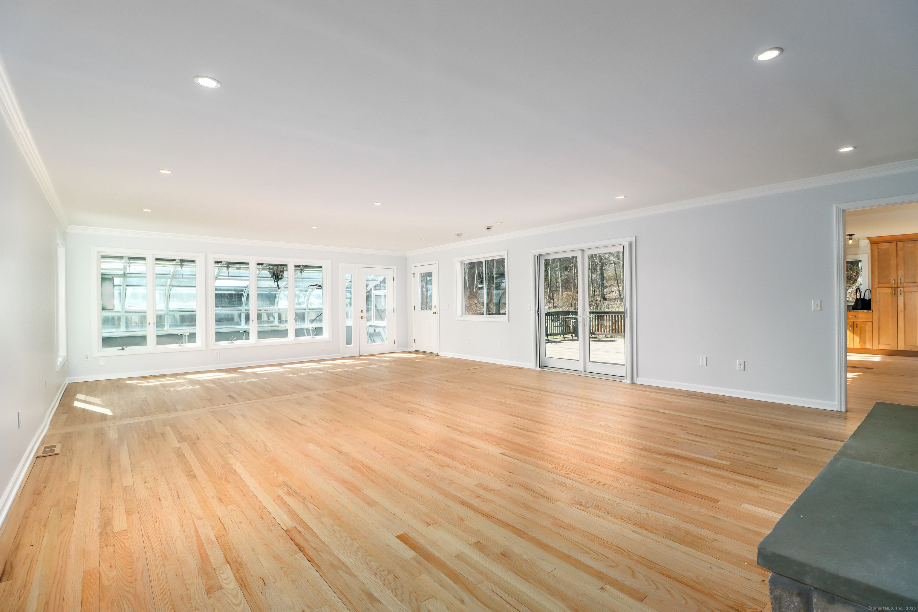 73A Long Meadow Hill, Brookfield, Connecticut 06804