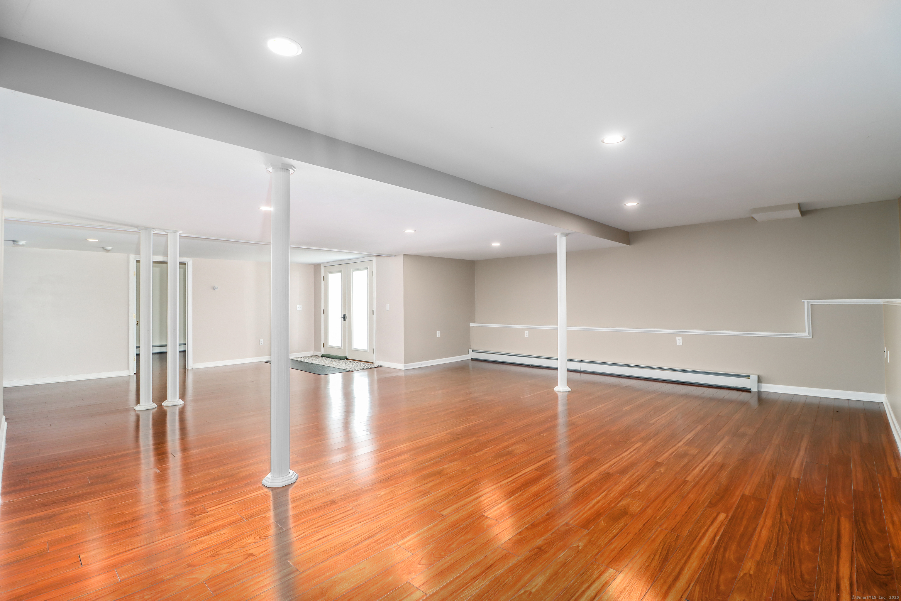73A Long Meadow Hill, Brookfield, Connecticut 06804