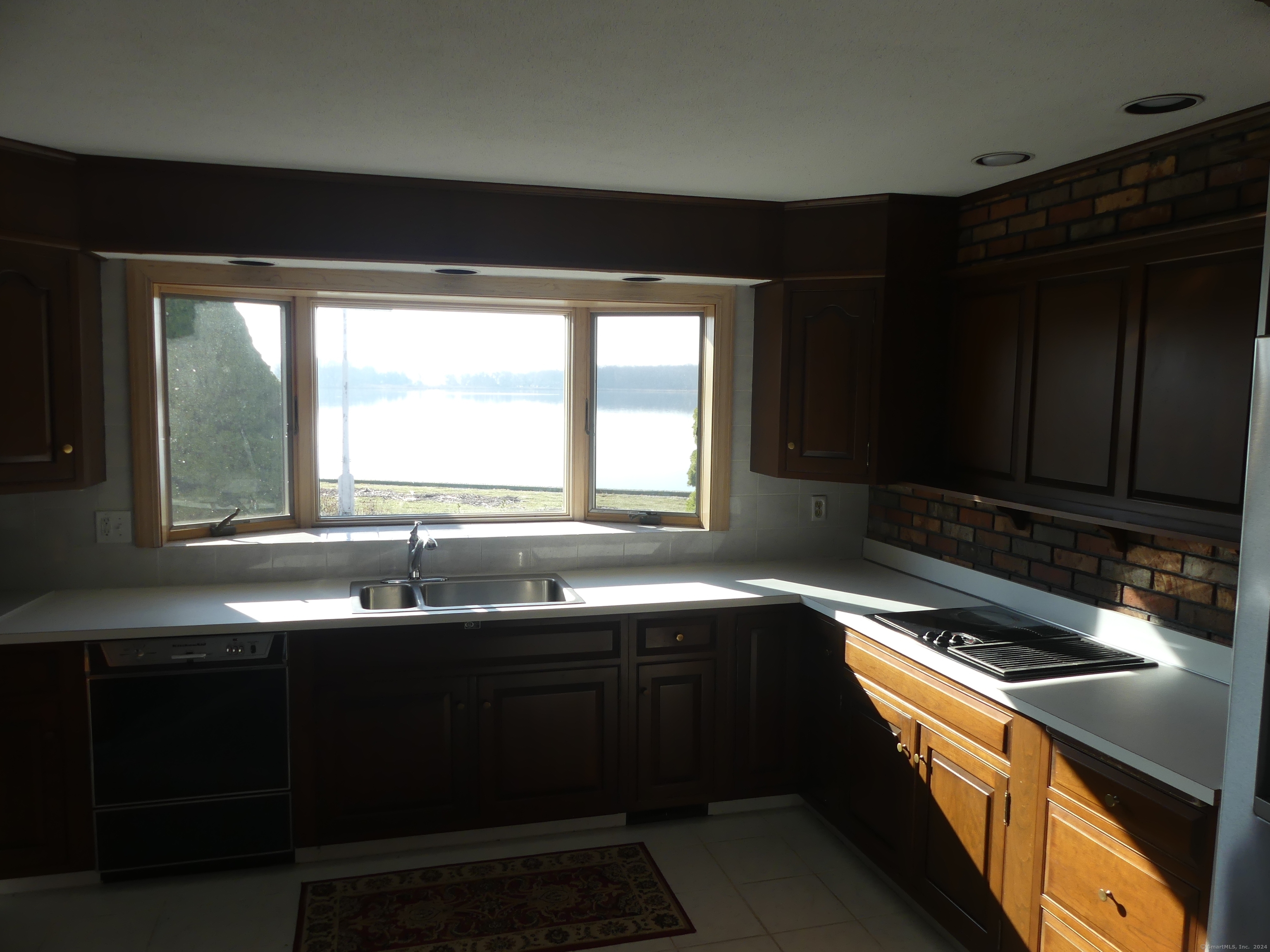 Photo 19 of 7 Willard Avenue, Old Saybrook, CT