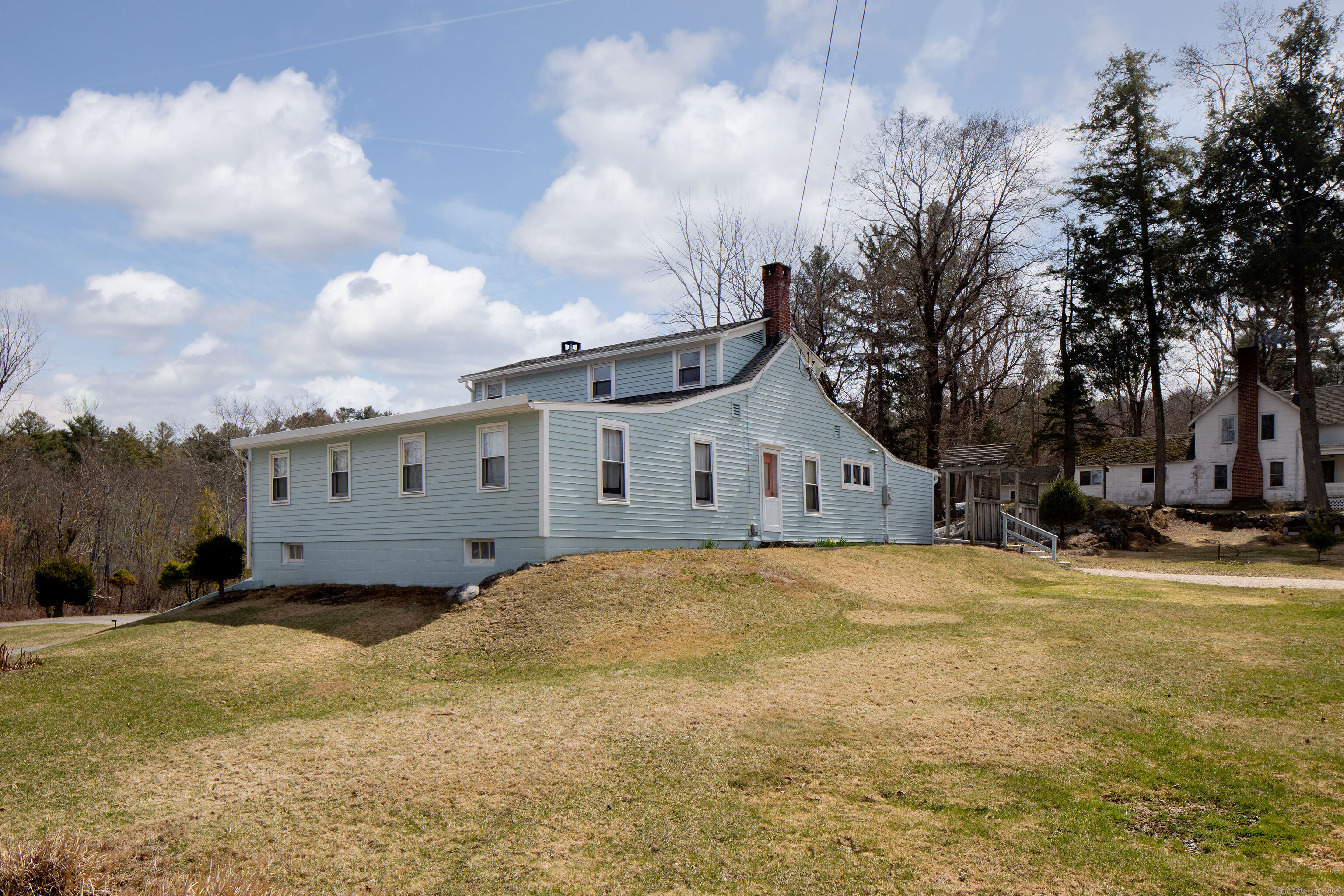 2 Perry, Salisbury, Connecticut 06039
